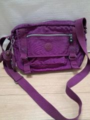 新品 Kipling Orelie Port Red ショルダーバッグ - メルカリ