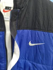 日本版 NIKE ダウンベスト バックロゴ オールドスクール ヴィンテージ ダウンのサムネイル