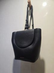 CHARLES & KEITH ブラック ハンドバッグ 3WAY - メルカリ