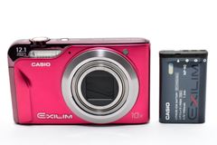 CASIO EXILIM EX-H10 ピンク #3058 - メルカリ