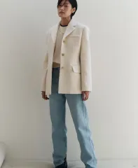 (ONE価格30万円台) クリーム色 ジャケット