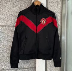 Manchester United セットアップ 12-13歳用 - メルカリ