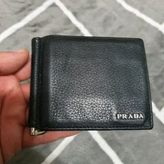 ✨美品✨】プラダ マネークリップ メタルロゴ サフィアーノレザー