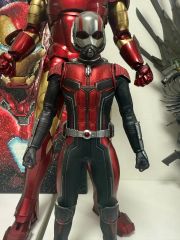 ライアンレイノルズ直筆サイン入り超大型写真 - メルカリ