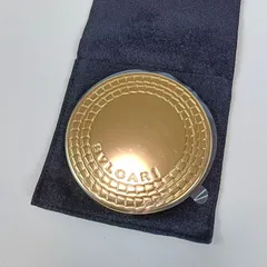 未使用 エミレーツ航空 ファーストクラス 限定品 BVLGARI コンパクトミラー ゴールドカラー スネイク 手鏡 エチケットミラー ブルガリ 新品 保存袋 丸型のサムネイル