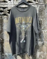 早い物勝ち】 メタリカ Tシャツ コピーライト付き ヴィンテージ - メルカリ