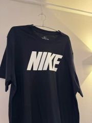 00s Nike logo 鬼フェードTシャツ製　archive 00s nike アーカイブ cityboy Y2K 鬼フェード短丈ロゴTシャツ - メルカリ