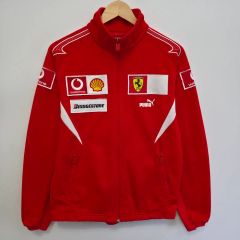 PUMA Ferrari 中綿ジャケット レッド US M - メルカリ