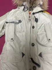 PARAJUMPERS パラジャンパーズ コディアック レディースダウン ベージュ xsのサムネイル