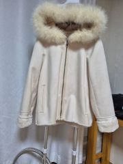 新品 CECILMcBEE ファーダッフルコート M ホワイト 白 - メルカリ