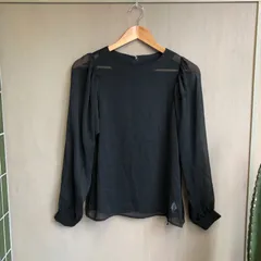 ★完売商品★ チャコクローゼット Chaco closet 『大人のコーデに欠かせないシアートップス』シアークレープボリュームスリーブブラウス【F】のサムネイル