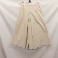 AquaGarage アクアガレージ リネンタッチ素材のタック入りスカンツ アイボリー M ○□のサムネイル