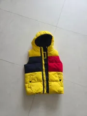 Tommy Hilfiger トミーヒルフィガー キッズ カラーブロック ダウン ベスト ユニセックス