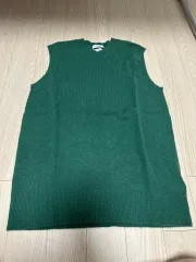COS コス グリーン カシミア ニット ベストのサムネイル