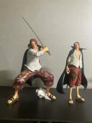 ONE PIECE シャンクス フィギュア 2種 セット