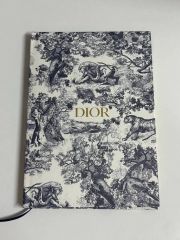 即日発送】Dior ディオール 本 ハードカバー 3冊入 インテリア 正規品