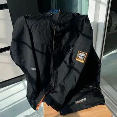 Timberland ティンバーランド ブラック ウィンドブレーカー ジャケット XL 105のサムネイル