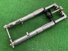 XJ400 フロントフォーク ブレーキキャリパーセット - メルカリ