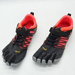 NIKE ビスタサンダル 靴 サンダル&Vibramビブラムファイブフィンガーズ 