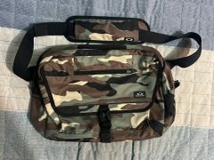 レア✨️balance wear design ナイトカモ メッセンジャー - メルカリ