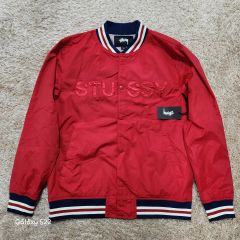STUSSY レッド スタジャン ボア裏地付き - メルカリ