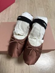 ミュウミュウ miumiu バレエシューズ ウォーターリリー ピンク