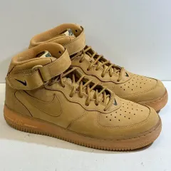 ナイキ AIR FORCE 1 MID 07 PRM QS FLAX 中古商品