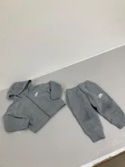 送料無料★NIKE ナイキ★スウェットパーカー　スウェットパンツ　上下セット★セットアップ★ベビー　キッズ　2T 3T★90 グレー　#80508sNj76のサムネイル