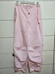 CLUEトゥ(クルートゥ) パラシュート いちごミルク シャカシャカ素材 パンツ