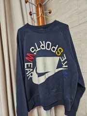Nike☆スウェッ トレーナー スウィッシュ刺繡ロゴ ブラック 2XL 美品 
