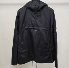 名作PRADA ロゴプレート ナイロンアノラックパーカージャケット SGB407