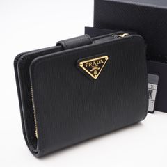 現行◇PRADA 二つ折り財布 三角プレート サフィアーノレザー 黒 - メルカリ