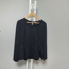 LAURA ASHLEY レース ピンタック フリルカラー 長袖ブラウス - メルカリ
