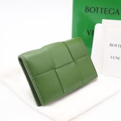 美品✨ボッテガヴェネタ イントレチャート 三つ折り財布 パラキート ICチップ 美品✨ボッテガヴェネタ イントレチャート 三つ折り財布 パラキート IC
