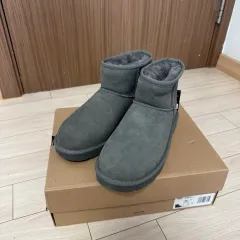 新品 UGG アグ Classic ミニ2 ブーツ グレー 240