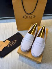 TOD'S ローファー ホワイト ゴールド金具 37 - メルカリ