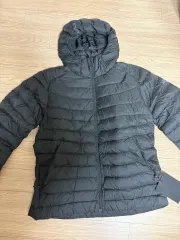 ARC'TERYX Cerium（アークテリクス セリウム） フーディ レディース XL ブラック (新品)のサムネイル