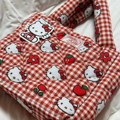 Hello Kitty キルティング トートバッグ レッド 旅行 大容量 ハート 