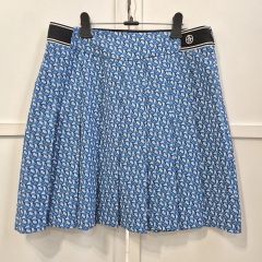 【美品】MIRROR9(ミラーナイン)ロゴフレアスカート ブルー 美品】MIRROR9(ミラーナイン)ロゴフレアスカート ブルー - メルカリ