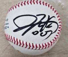 泉口友汰 GIANTS公認 直筆 サインボール 35 泉口友汰 GIANTS公認 直筆 サインボール 35 - メルカリ