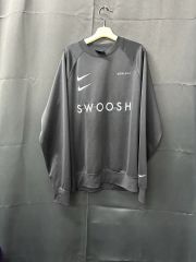 Nike☆クルーネック トレーナー スウィッシュ刺繡ロゴ ブラック XL 美 