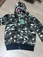 A BATHING APE ブラック カモフラ ジップアップ