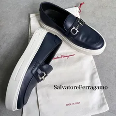SalvatoreFerragamo サルヴァトーレフェラガモ ガンチーニ レザースニーカー ネイビー シルバー金具 6 1/2 M メンズシューズ 24.5cmのサムネイル