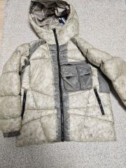 SALE！ ATTRACTIVE BE-HOT CO.LTD. ピーコート L - メルカリ