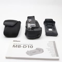 美品 NIKON マルチパワーバッテリー パックMB-15 F100用グリップ