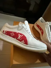 Louis Vuitton Supreme スニーカーのサムネイル