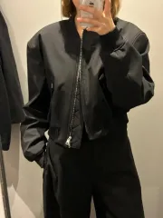 COS オーバーサイズ ブルゾン ジャケットのサムネイル