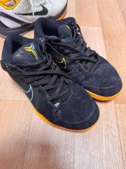 Kobe 9Shoes Black Yellow - メルカリ