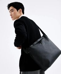 ベイマックス様専用ryaw connect bag ショルダーバッグ black - メルカリ