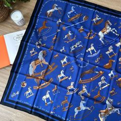 美品 爽やか エルメス シルクスカーフ カレ90 おしゃべりな鳥たちの家